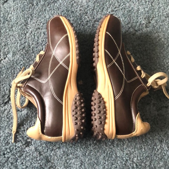 New Shoes - Picture 3 of 7